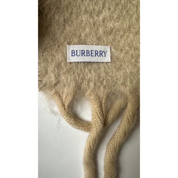 Burberry Solid Mohair Wool Scarf Archive Beige 212x17 80796491 Italy NWT $390 - Picture 5 of 13